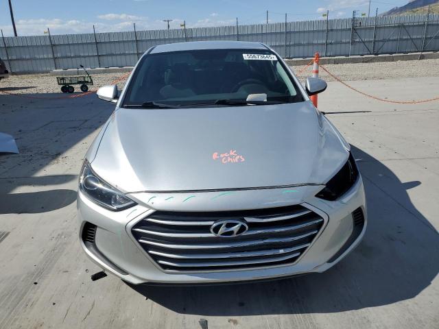  HYUNDAI ELANTRA 2018 Srebrny