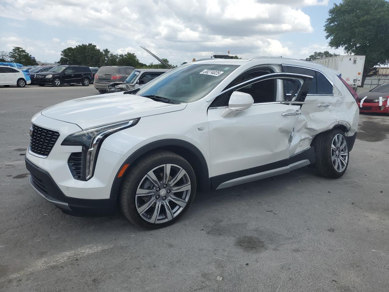 Orlando, FL에서 판매 중인 2020 Cadillac Xt4 Premiu 2.0L - Side