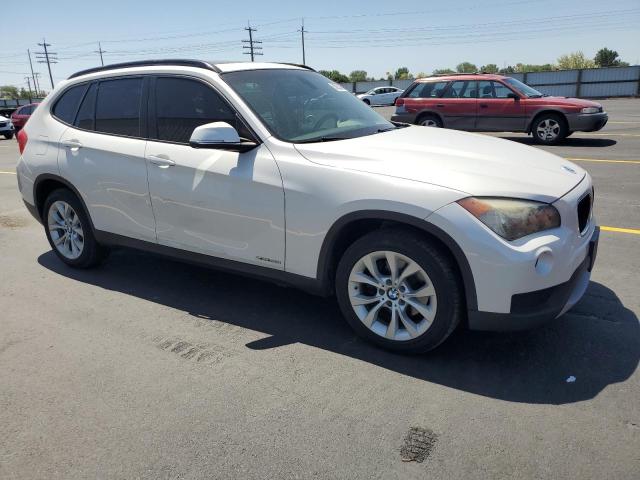 Crossovers BMW X1 2013 Biały