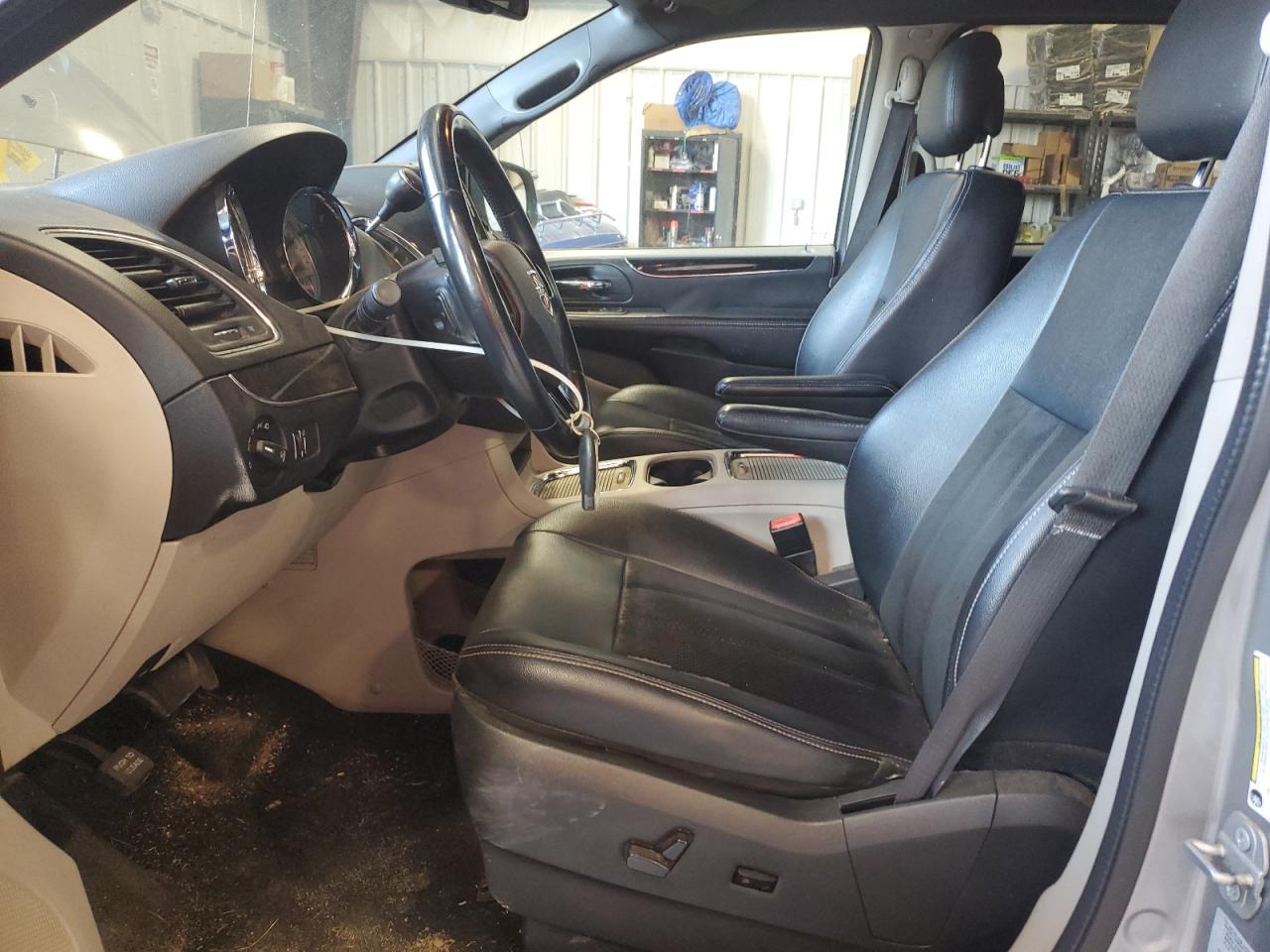 2017 Dodge Grand Caravan Sxt VIN: 2C4RDGCG2HR852476 Lot: 56963765