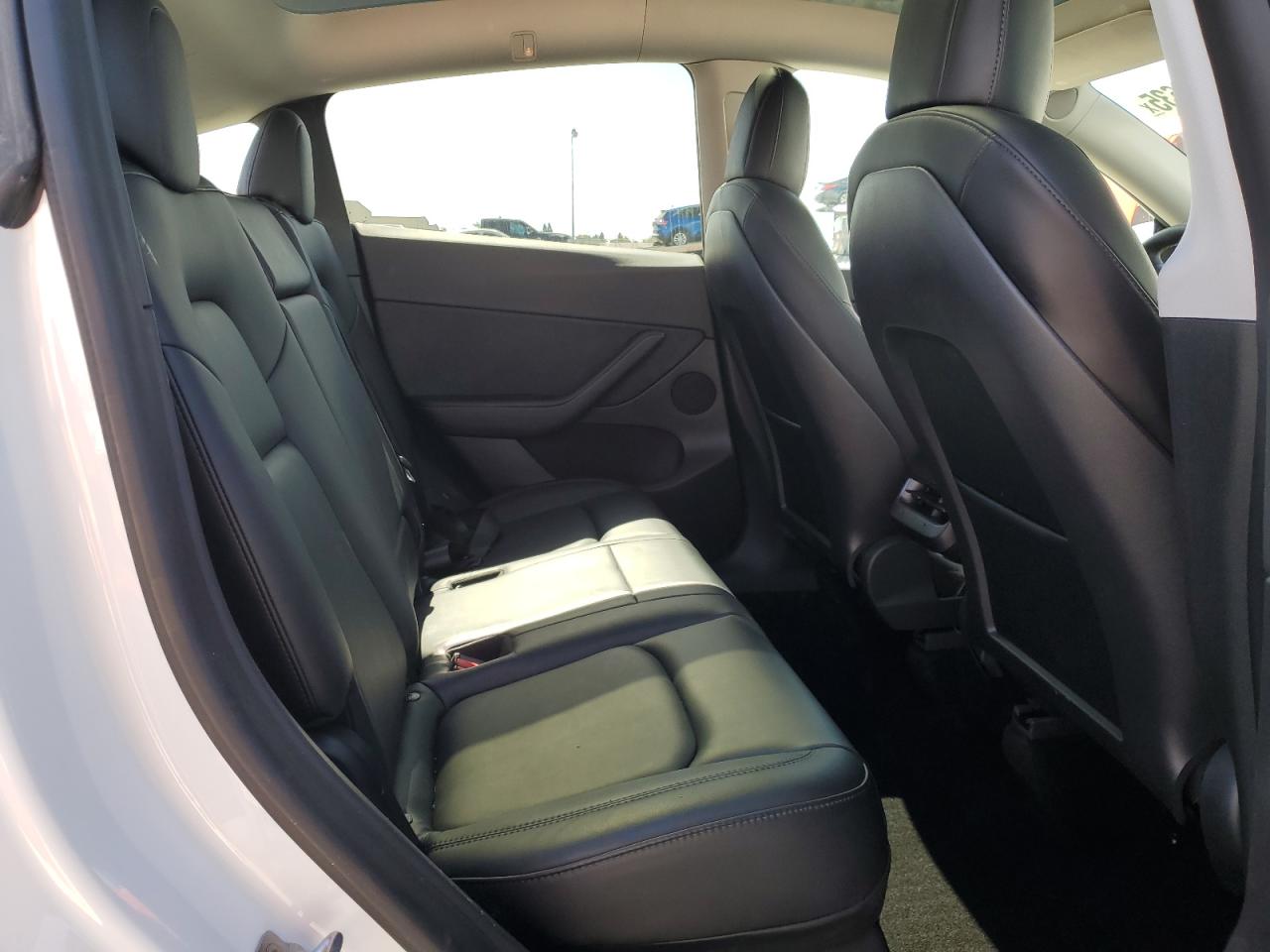 2021 Tesla Model Y VIN: 5YJYGDEF0MF277709 Lot: 56768635