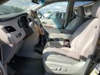 2011 Toyota Sienna Xle продається в Louisville, KY - Front End