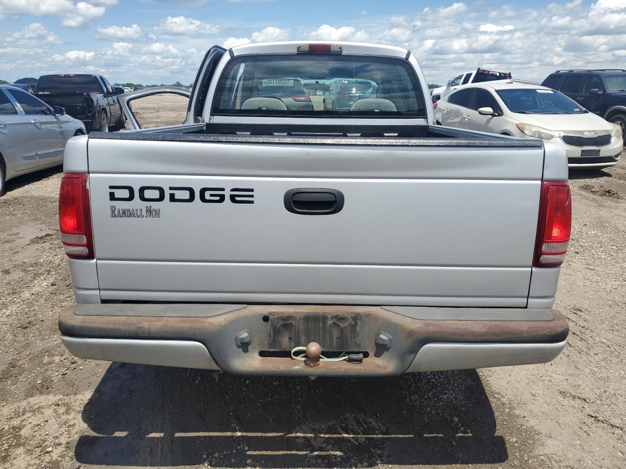 2002 Dodge Dakota Quad Sport VIN: 1B7HL38XX2S719521 Lot: 56207725