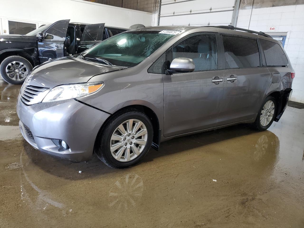 2015 Toyota Sienna Xle VIN: 5TDDK3DC2FS116985 Lot: 57269975