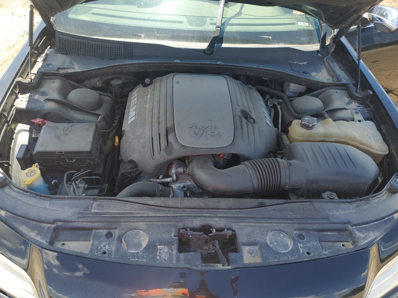 2C3CCAKT5DH561771 2013 Chrysler 300C