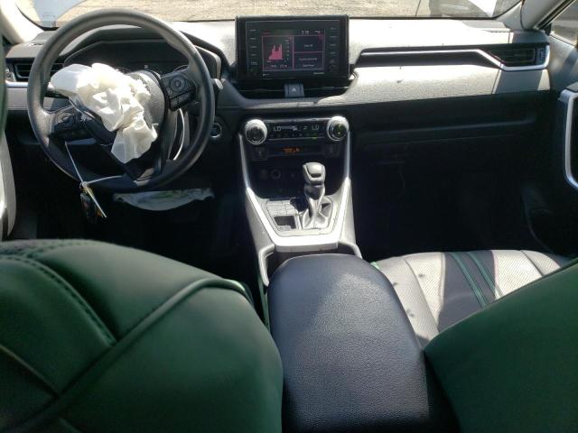  TOYOTA RAV4 2022 Серебристый