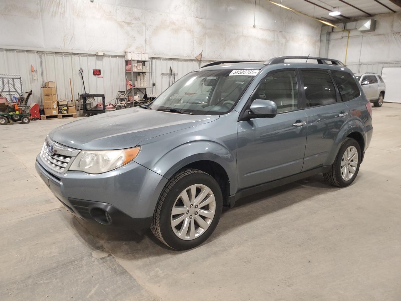 2011 Subaru Forester Limited de vânzare în Milwaukee, WI - Minor Dent/Scratches
