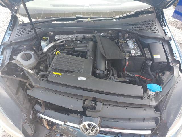 2016 VOLKSWAGEN GOLF