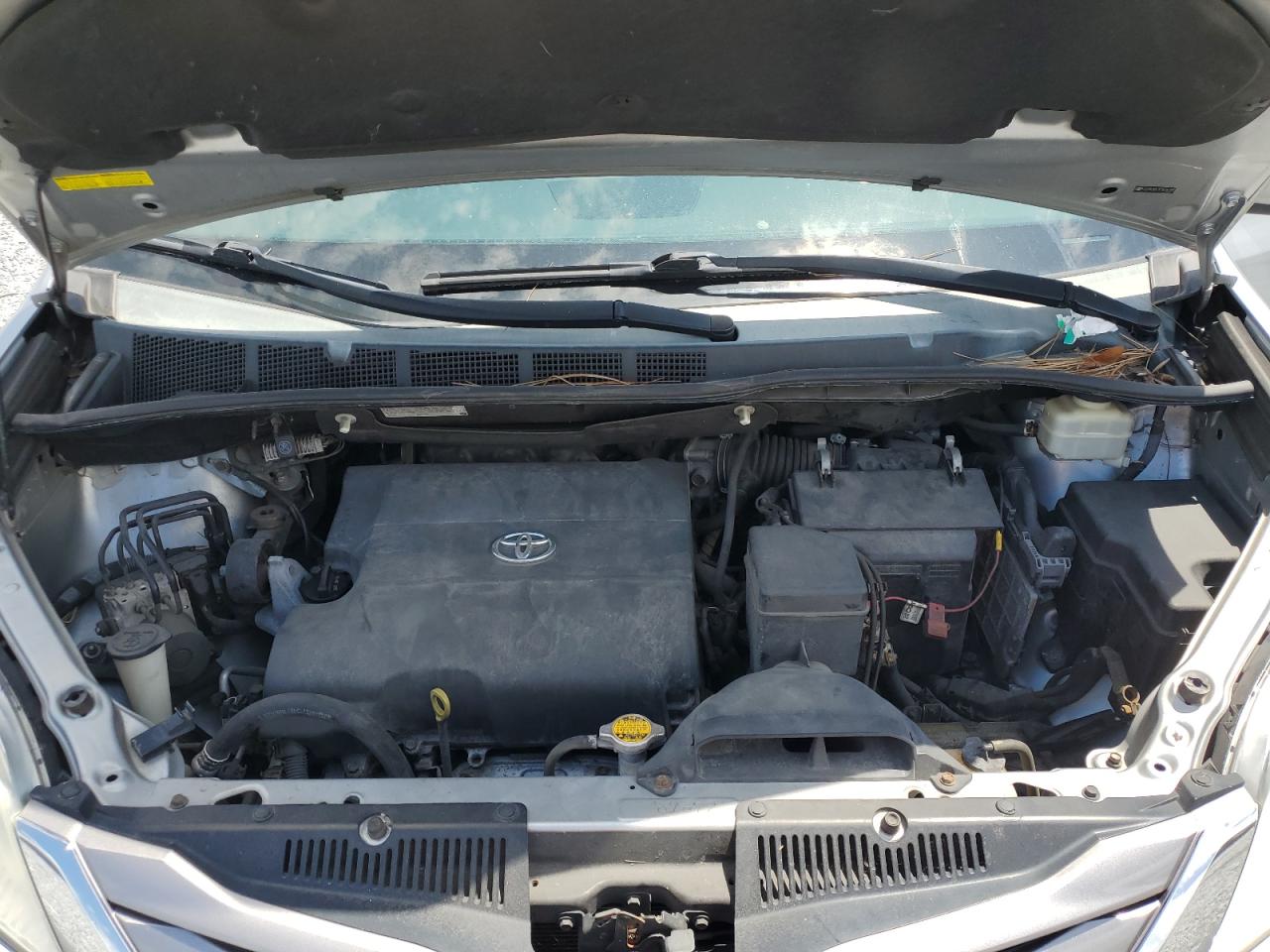 2015 Toyota Sienna Xle VIN: 5TDYK3DC1FS626195 Lot: 56937525