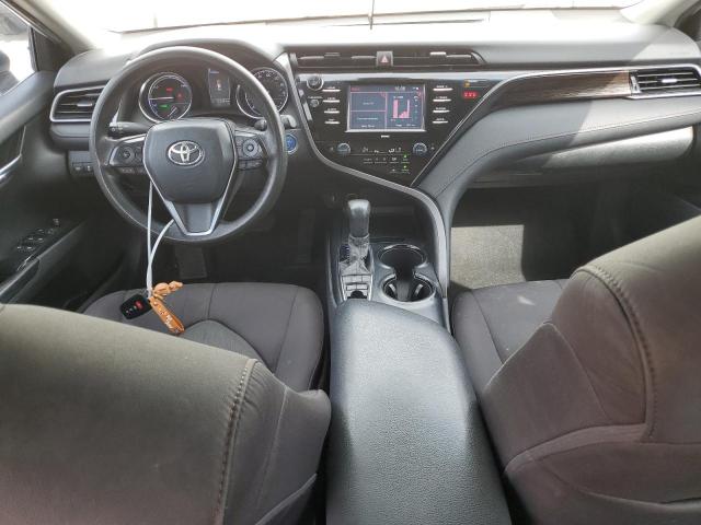  TOYOTA CAMRY 2020 Biały