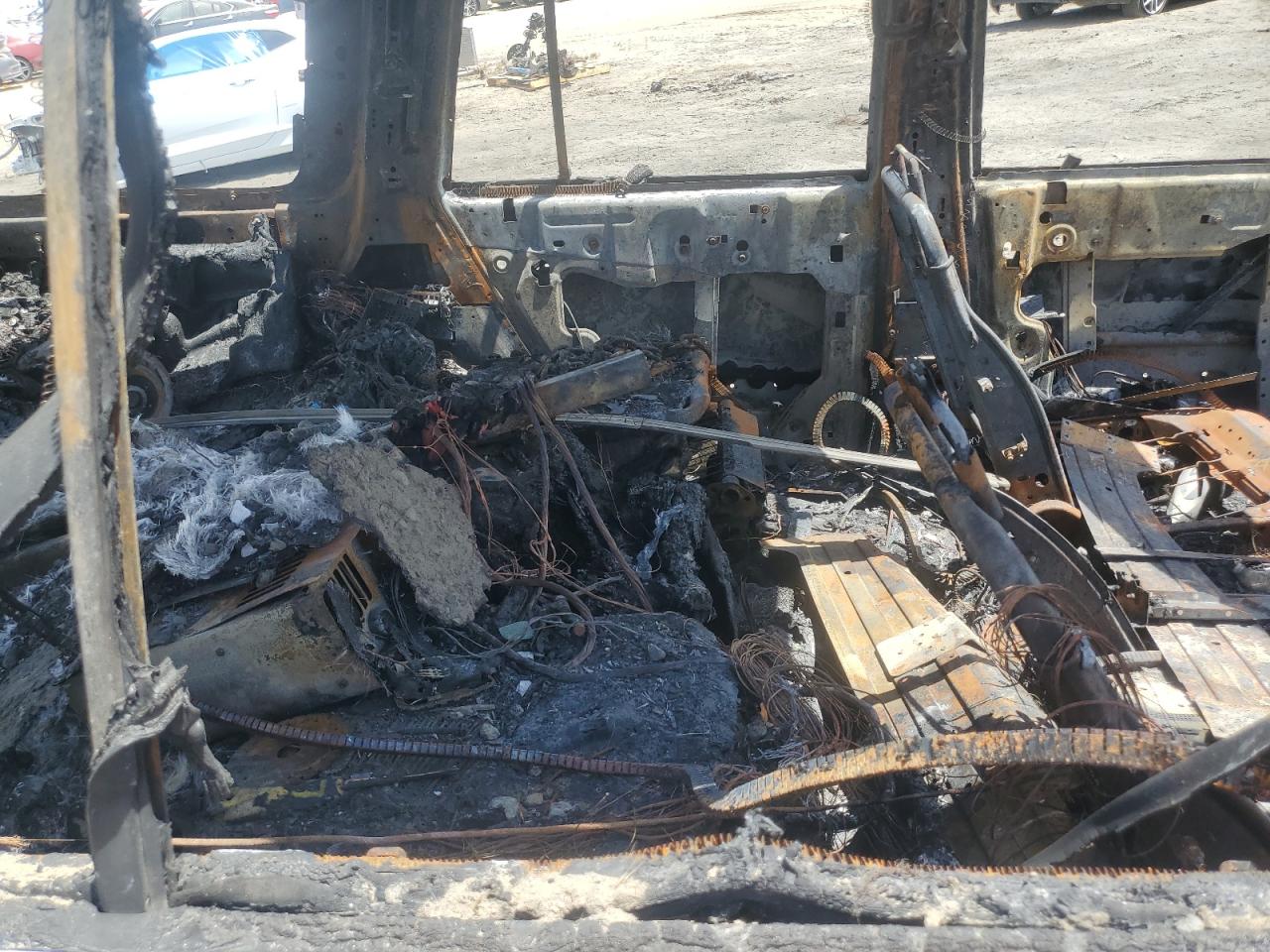 2003 Lincoln Navigator VIN: 5LMFU28R53LJ11071 Lot: 57492525