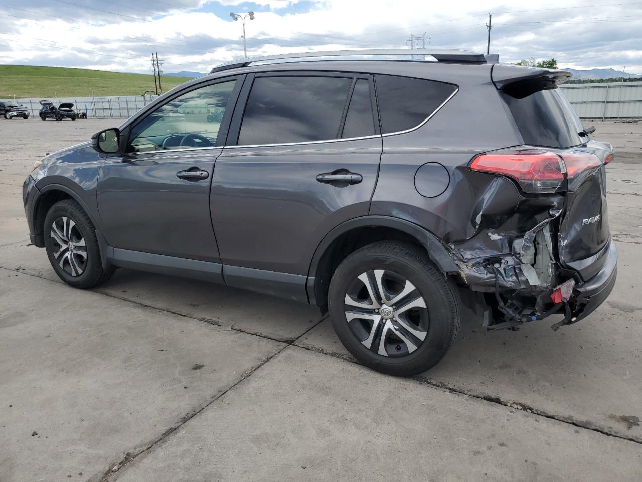 2017 Toyota Rav4 Le VIN: JTMBFREV3HJ146981 Lot: 57301955
