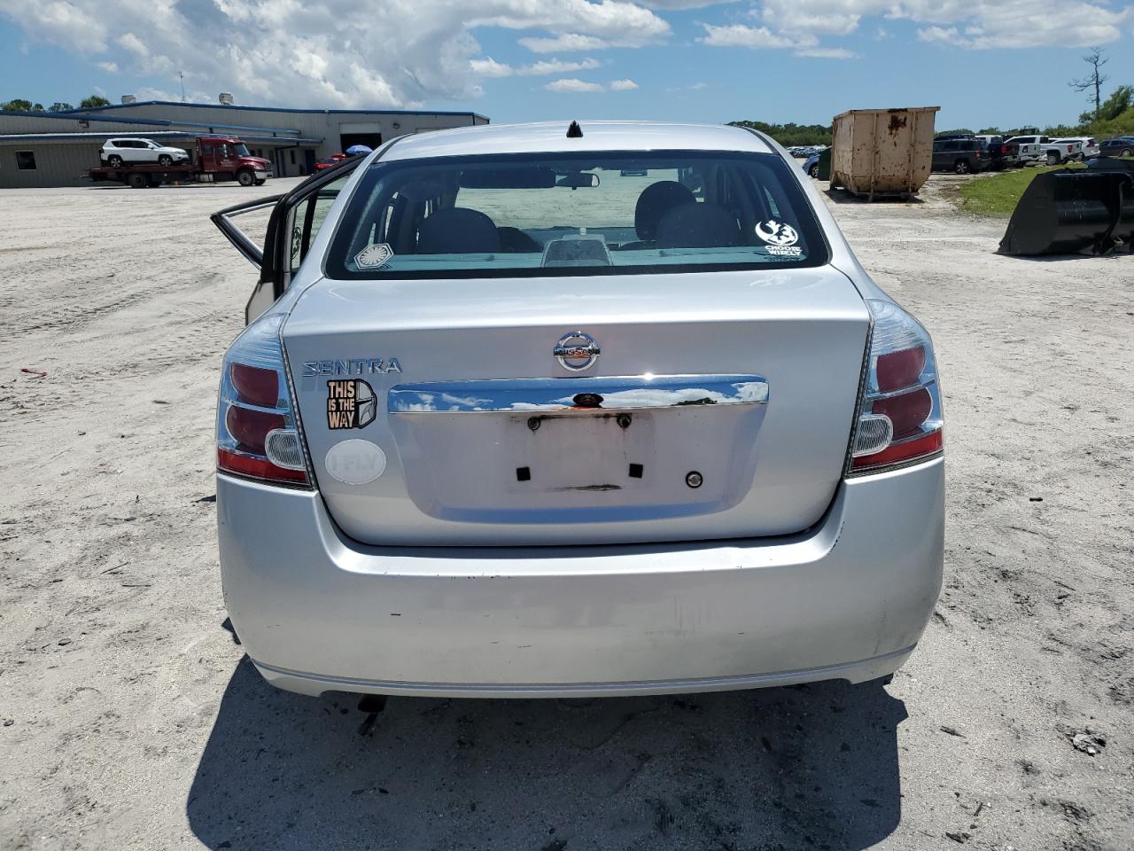 2010 Nissan Sentra 2.0 VIN: 3N1AB6AP1AL647320 Lot: 56964025