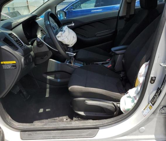 KIA FORTE 2017 Srebrny