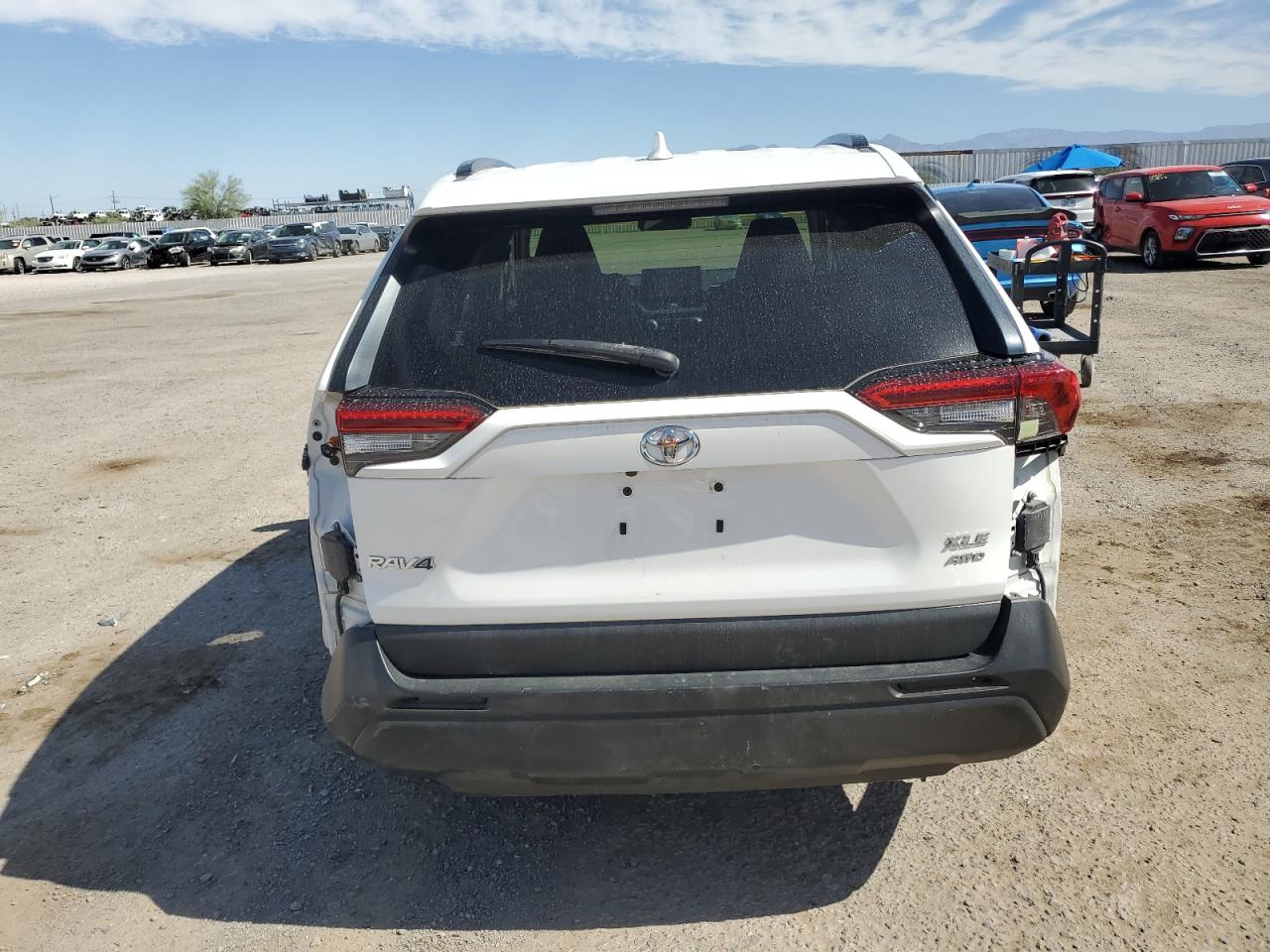 2019 Toyota Rav4 Xle VIN: JTMP1RFVXKD023638 Lot: 57143605