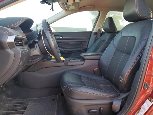  NISSAN ALTIMA 2022 Czerwony