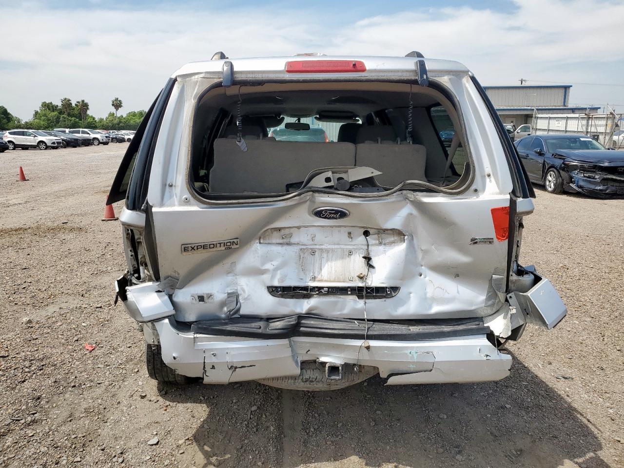 2010 Ford Expedition Xlt VIN: 1FMJU1G56AEB53515 Lot: 57080615