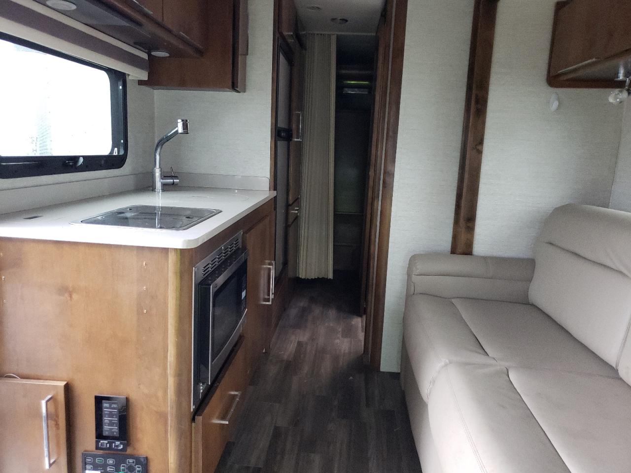 2019 Mercedes-Benz Sprinter 3500/4500 VIN: WDAPF4CD6KN035024 Lot: 56745545