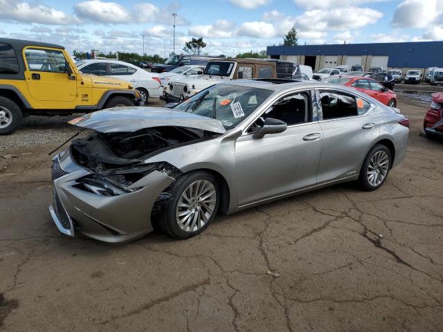  LEXUS ES300 2019 Srebrny