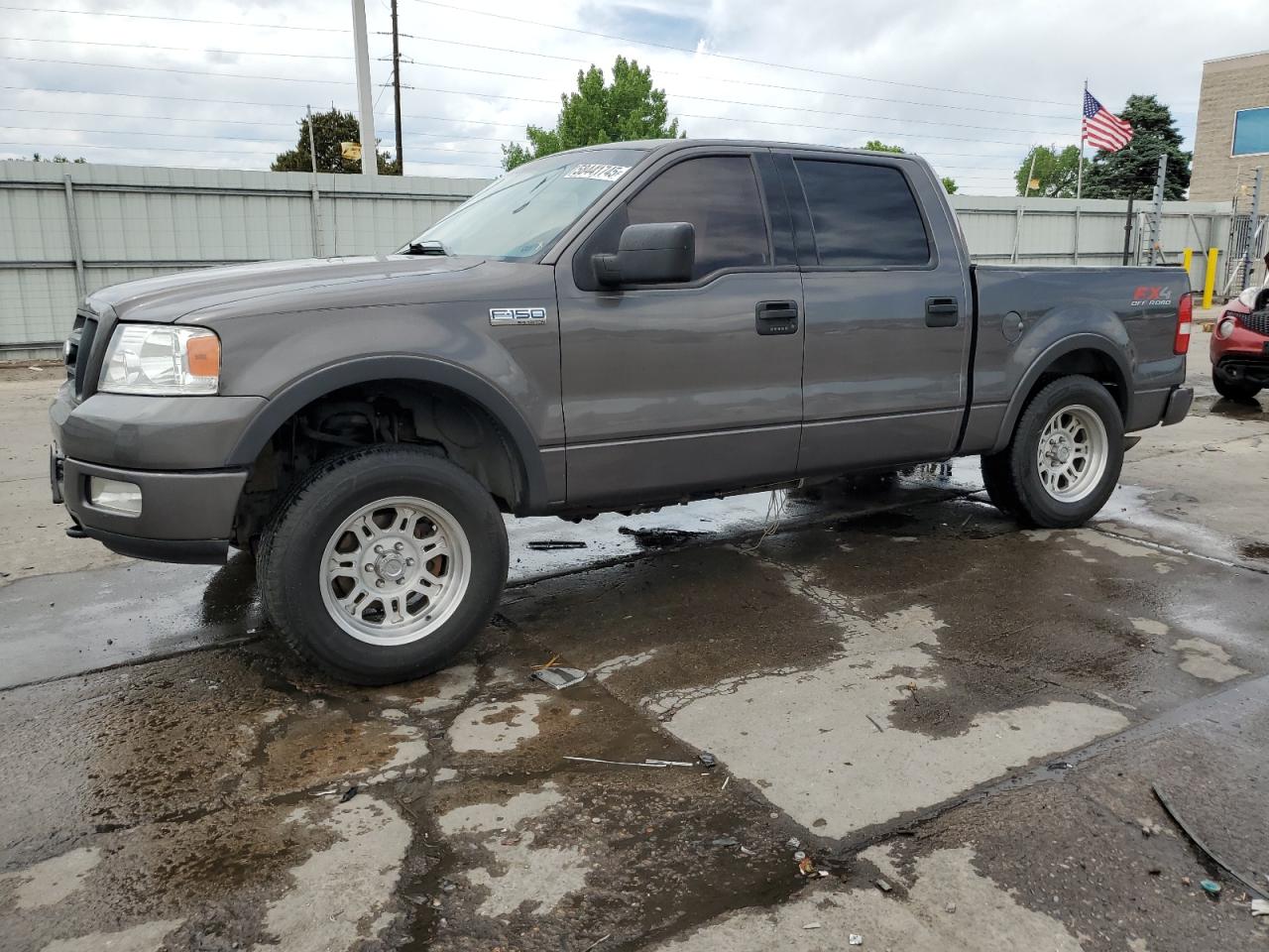 2004 Ford F150 Supercrew للبيع في Littleton، CO - Rear End