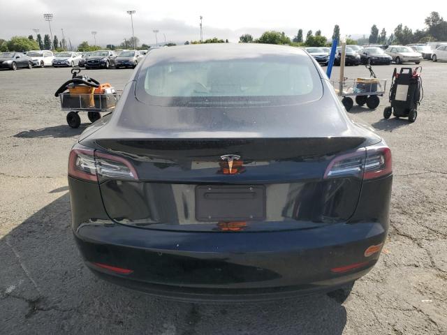  TESLA MODEL 3 2020 Czarny