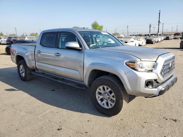 Пикапы TOYOTA TACOMA 2017 Серебристый