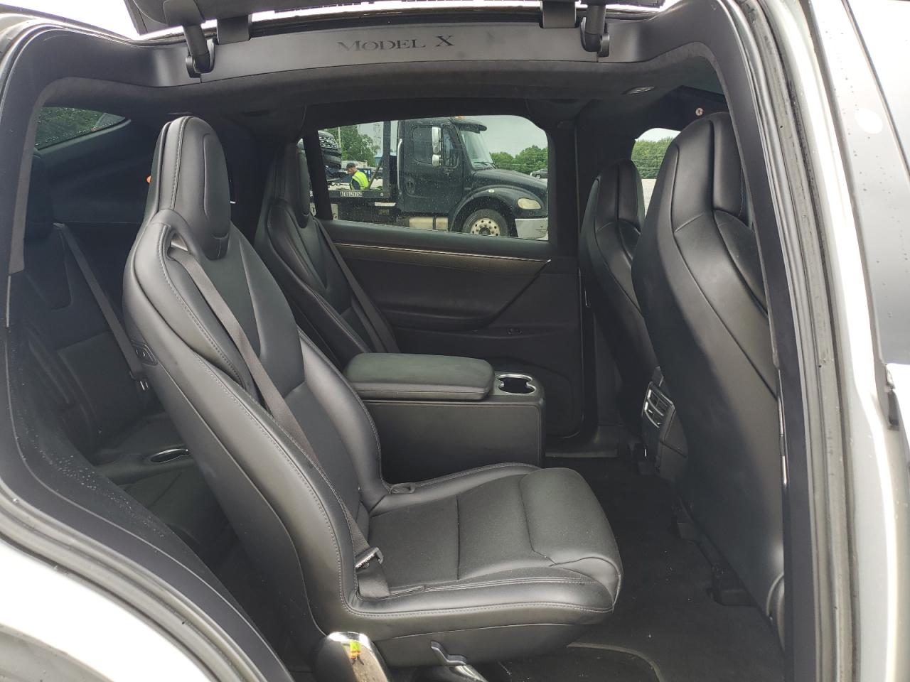 2018 Tesla Model X VIN: 5YJXCBE4XJF091035 Lot: 56326495