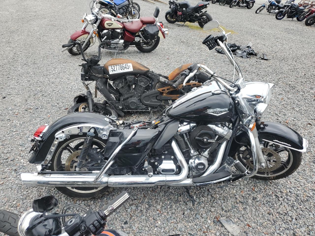 2020 Harley-Davidson Flhr for Sale in Riverview, FL - Side