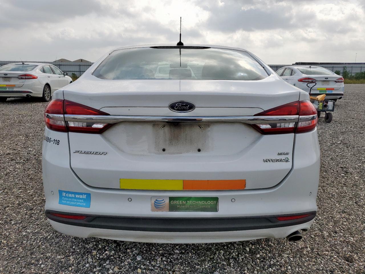 2018 Ford Fusion Se Hybrid VIN: 3FA6P0LU2JR118756 Lot: 54037835