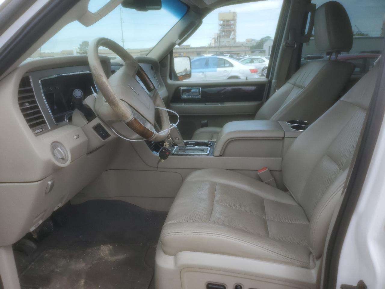 2010 Lincoln Navigator VIN: 5LMJJ2H55AEJ04591 Lot: 56053915