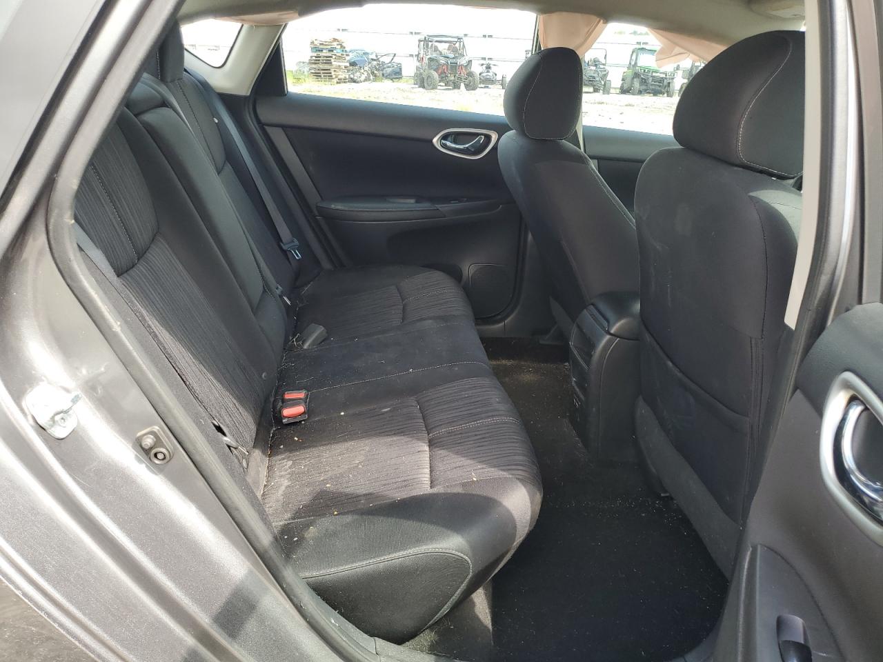 2018 Nissan Sentra S VIN: 3N1AB7AP2JL660437 Lot: 56763505