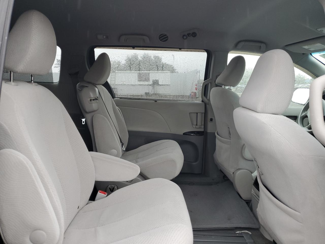 2012 Toyota Sienna Le VIN: 5TDKK3DC7CS196481 Lot: 56852995