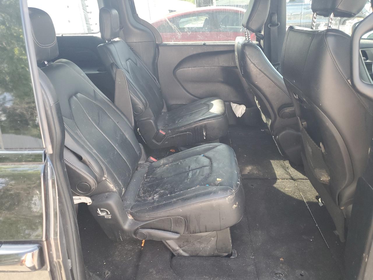 2018 Chrysler Pacifica Touring L VIN: 2C4RC1BG7JR165436 Lot: 56819445