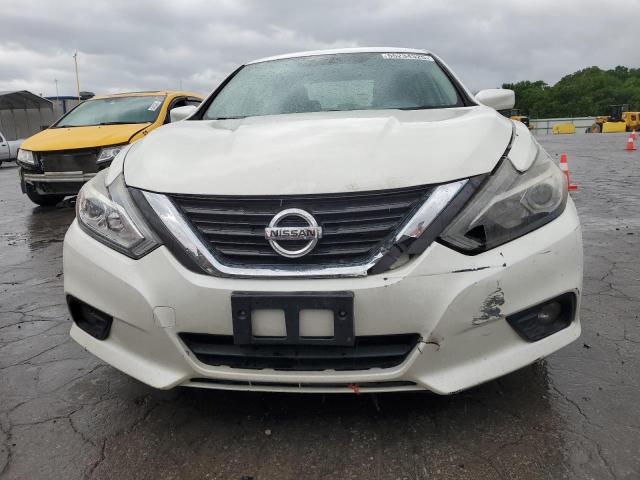 Sedans NISSAN ALTIMA 2016 White