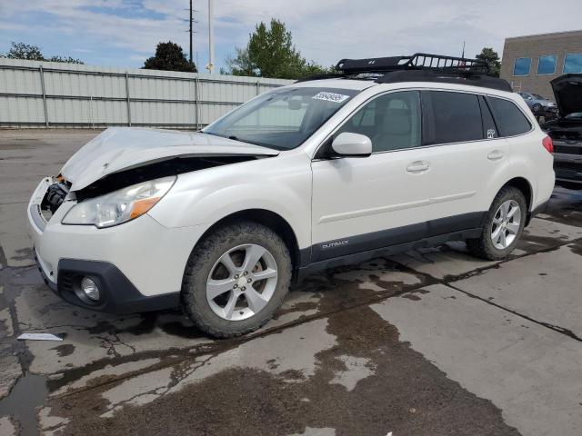  SUBARU OUTBACK 2014 Белый