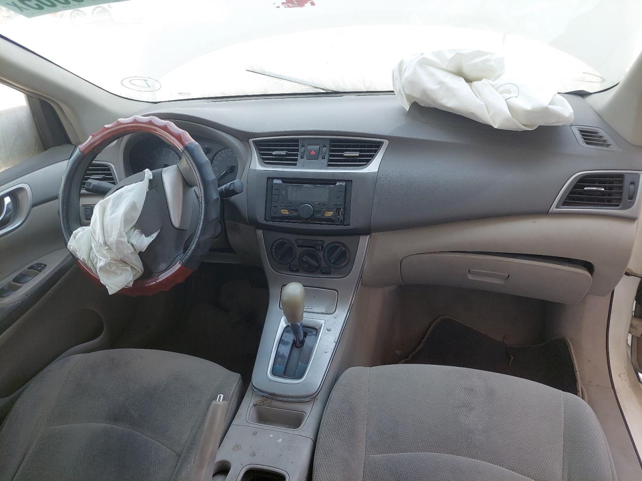 MNTBC2C93G6011063 - 2016 Nissan Tiida - #undefined