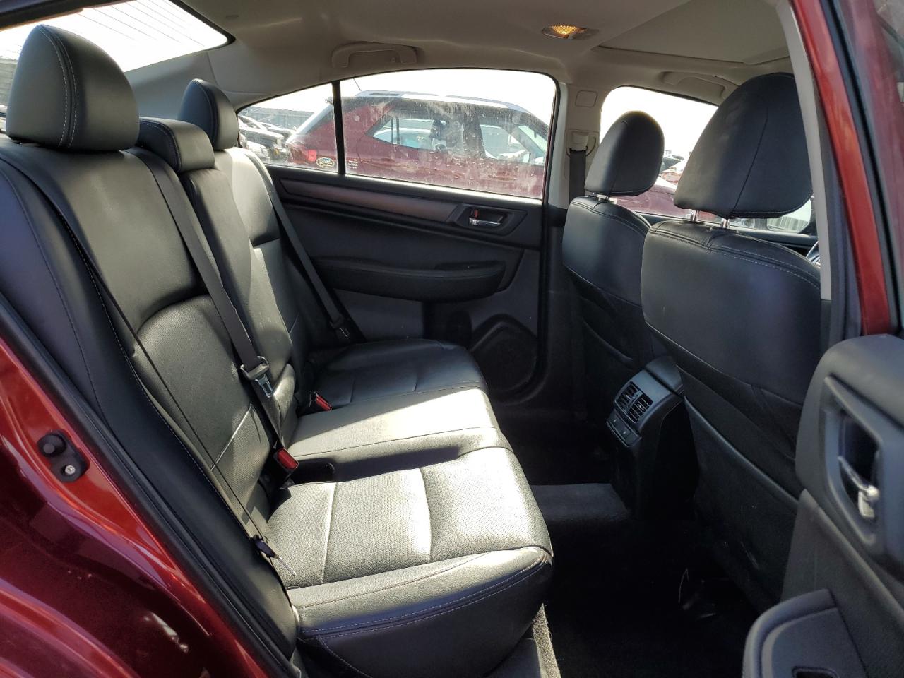 2015 Subaru Legacy 2.5I Limited VIN: 4S3BNCL61F3006960 Lot: 54560235