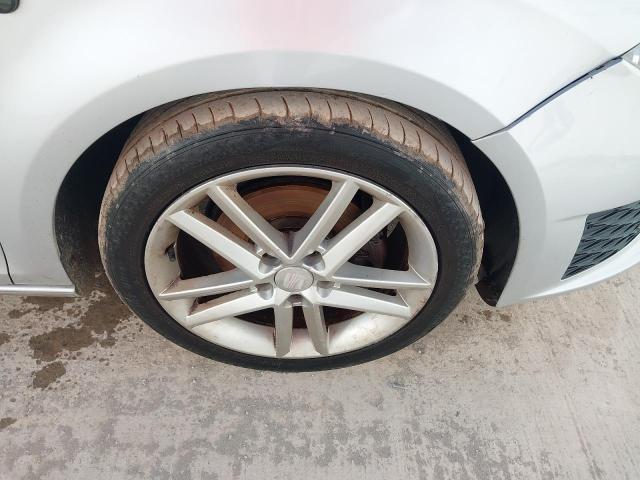 2011 SEAT LEON FR TS