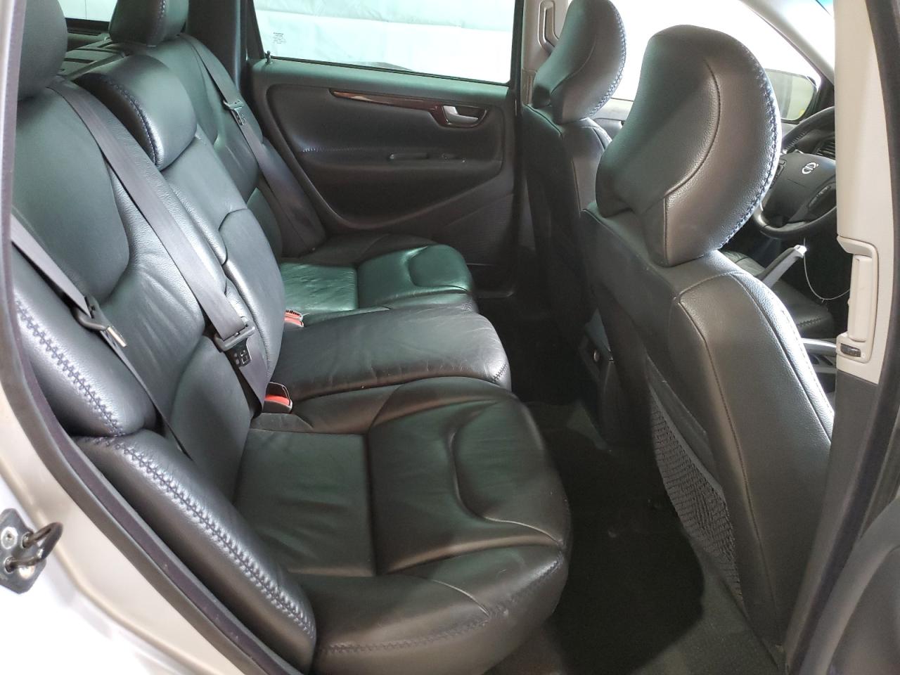 2004 Volvo Xc70 VIN: YV1SZ59H141126835 Lot: 56903735