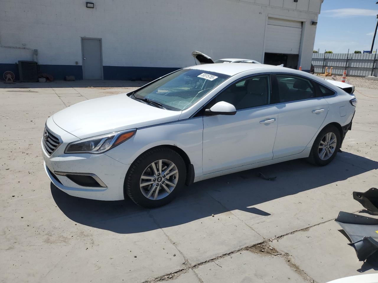 2017 Hyundai Sonata Se for Sale in Farr West, UT - Rear End
