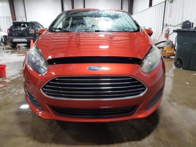  FORD FIESTA 2018 Pomarańczowy