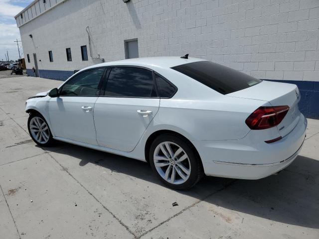 VOLKSWAGEN PASSAT 2019 White