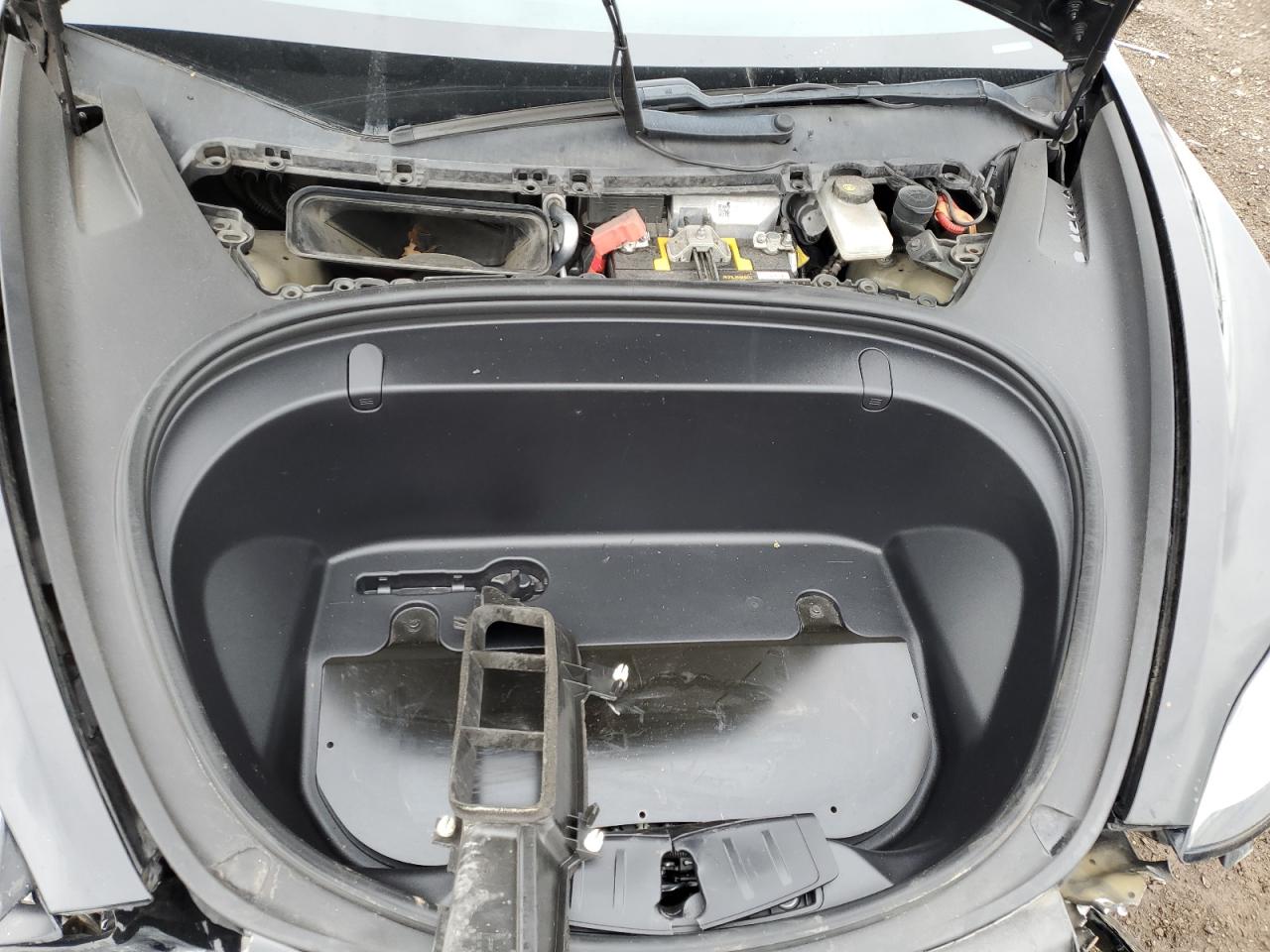 2019 Tesla Model 3 VIN: 5YJ3E1EA2KF357464 Lot: 58739975