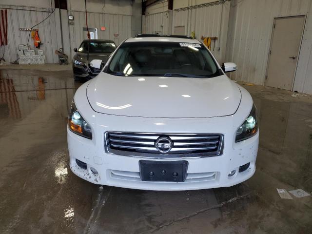 Sedans NISSAN MAXIMA 2012 White