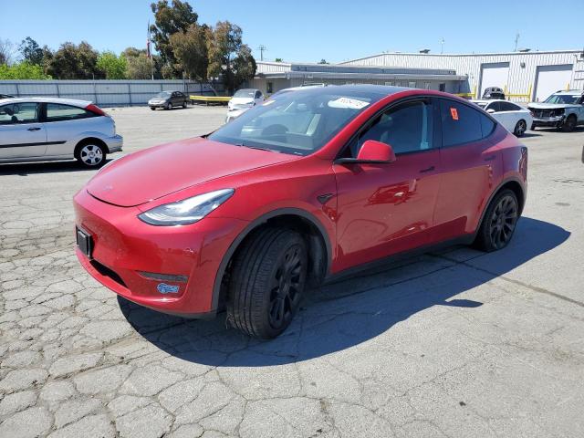  TESLA MODEL Y 2021 Червоний