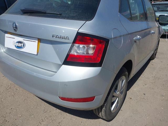 2019 SKODA FABIA SE M
