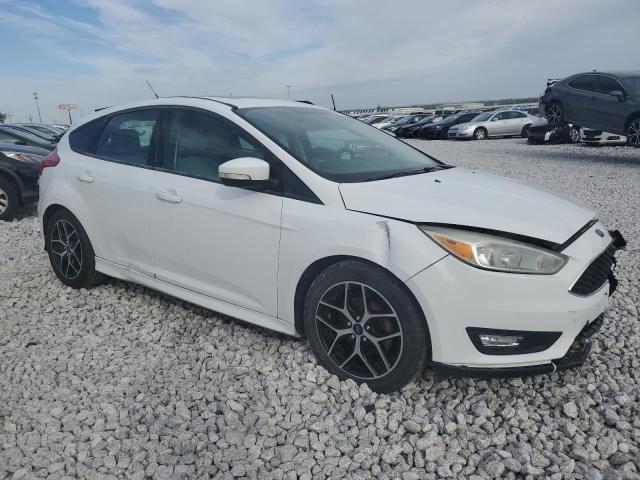  FORD FOCUS 2016 Biały