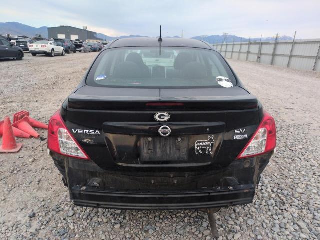  NISSAN VERSA 2018 Черный
