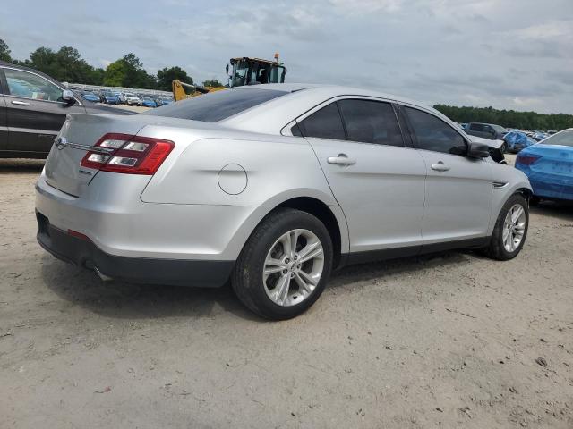  FORD TAURUS 2017 Сріблястий