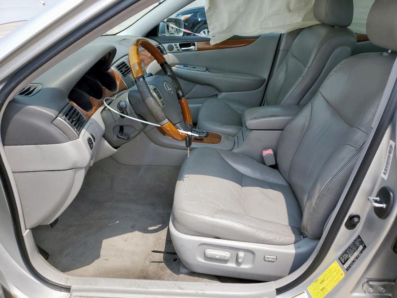 2005 Lexus Es 330 VIN: JTHBA30G755104532 Lot: 57099865